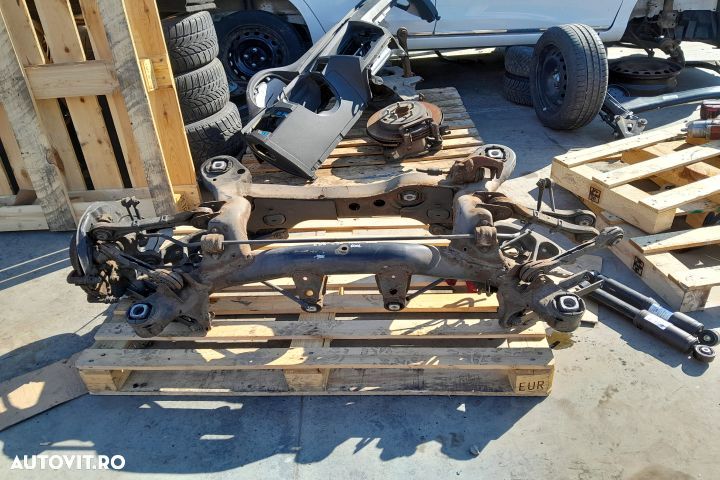 Punte spate BMW Seria 3 E90 [2004 - 2010] Sedan 318d MT (122 hp) - 2