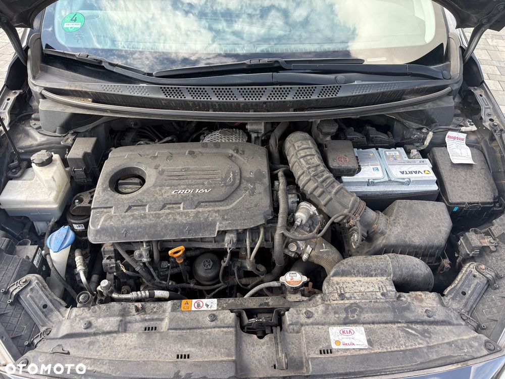 Kia Ceed 1.6 CRDi 136 ISG Dream Team Edition - 28