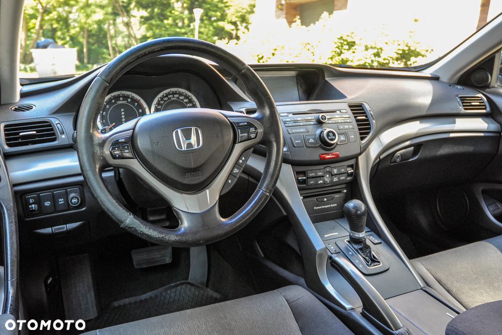 Honda Accord - 9
