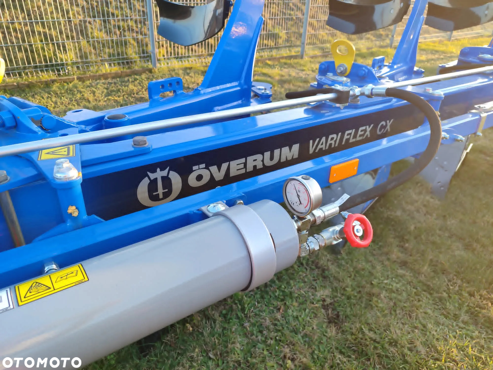 Överum 85 tys netto Pług Overum Vari Flex CX - H4XU - 3