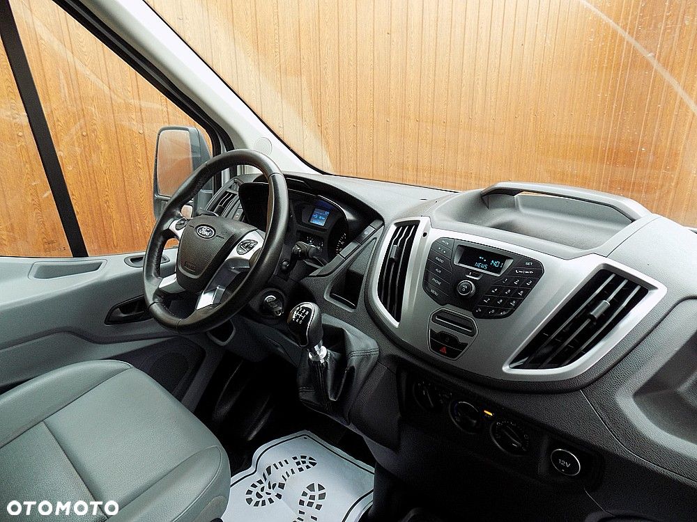 Ford Transit - 13