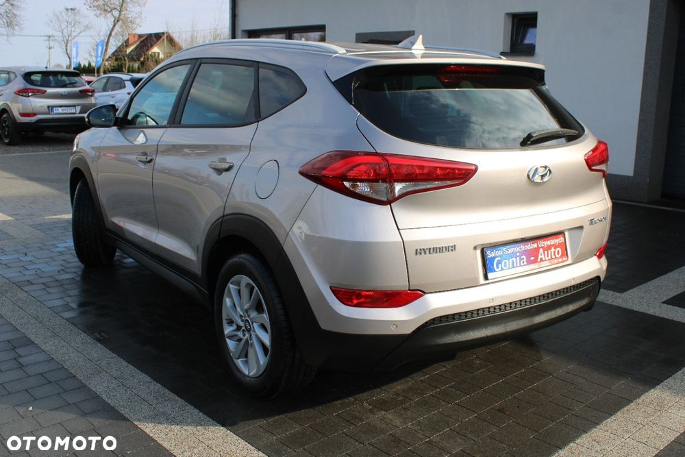 Hyundai Tucson - 4