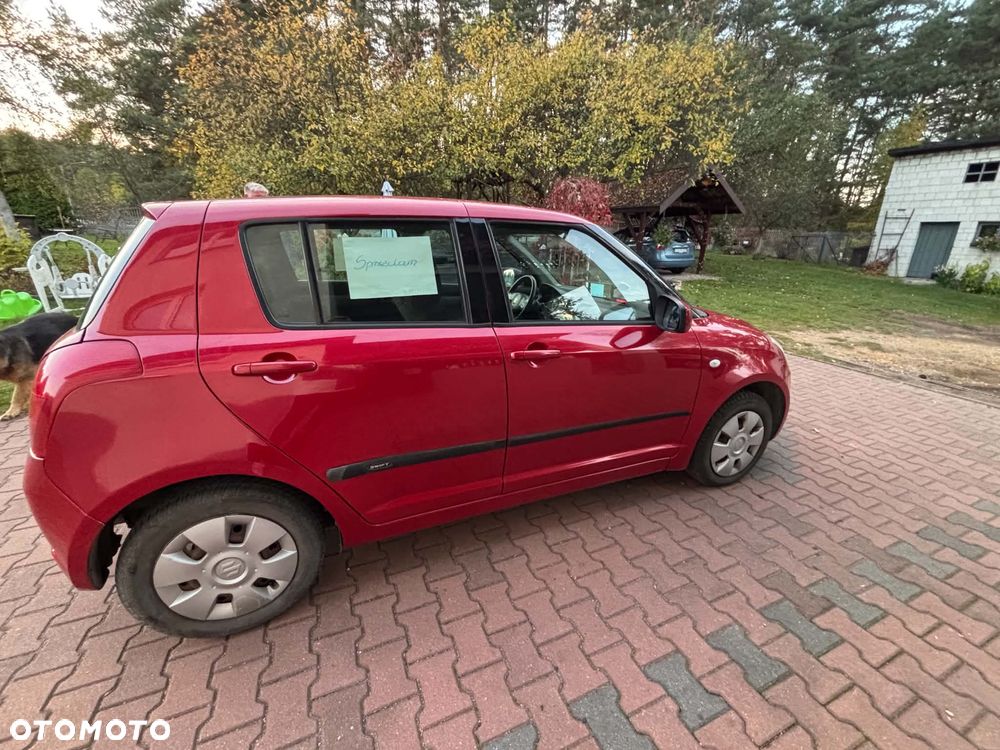 Suzuki Swift - 7