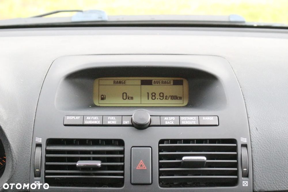 Toyota Avensis 2.0 D-4D Combi - 29