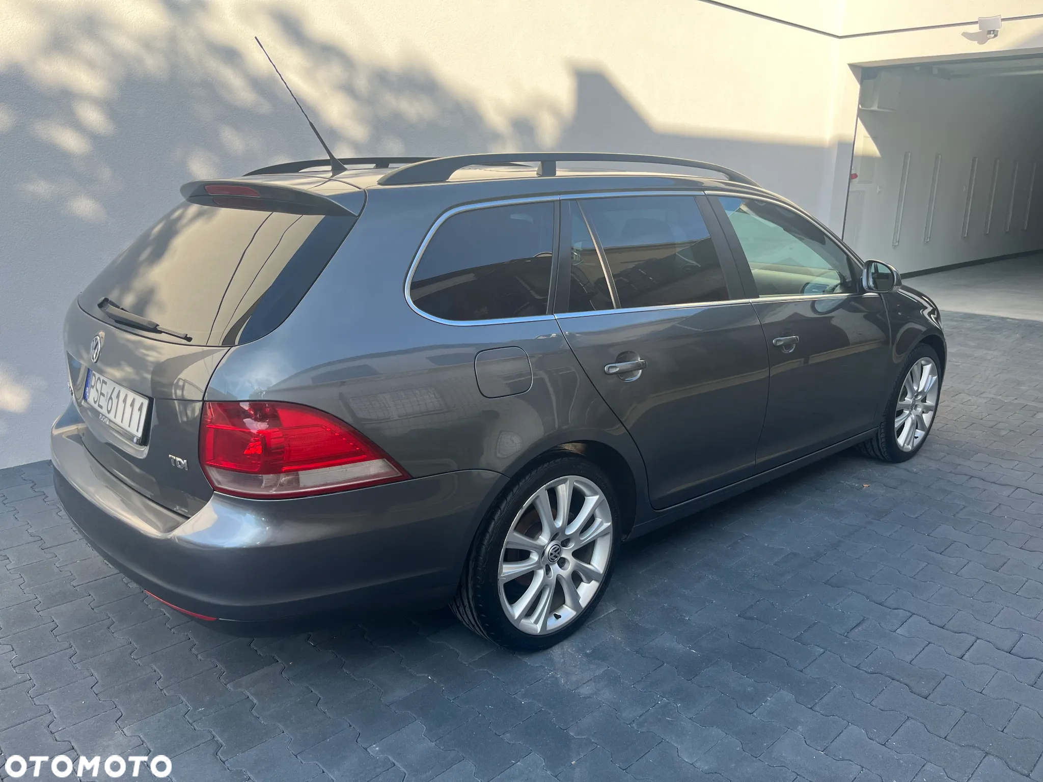 Volkswagen Golf - 3