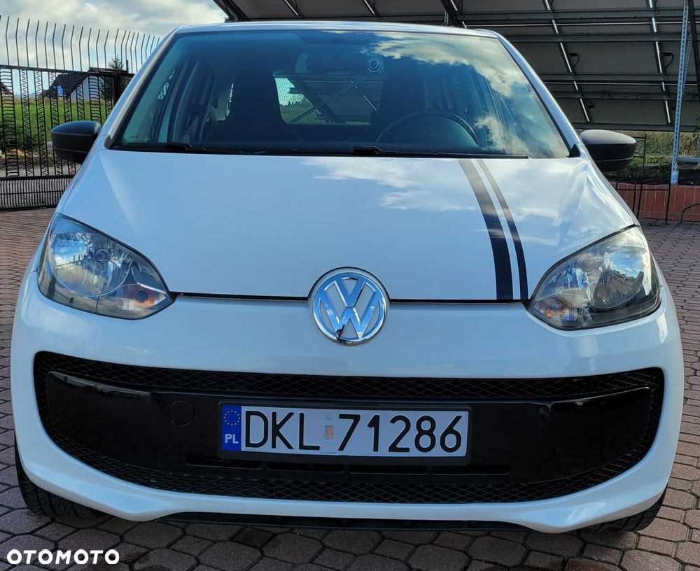 Volkswagen up! 1.0 beats - 8