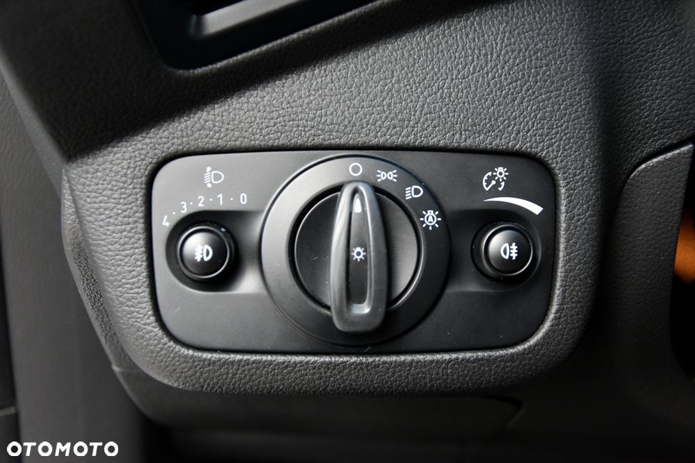 Ford Kuga 2.0 TDCi 4x2 Titanium - 28