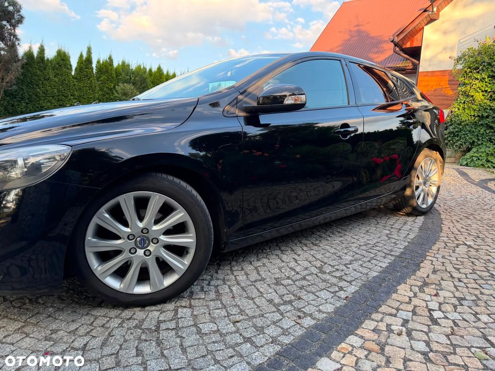 Volvo V40 D2 Momentum - 6