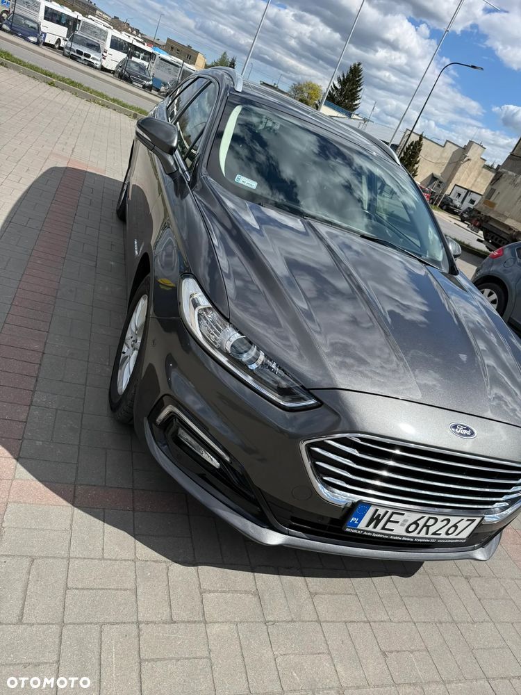 Ford Mondeo 2.0 Hybrid Titanium - 19
