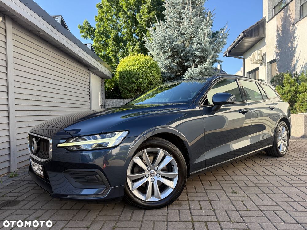 Volvo V60 D3 Geartronic Momentum Pro - 1