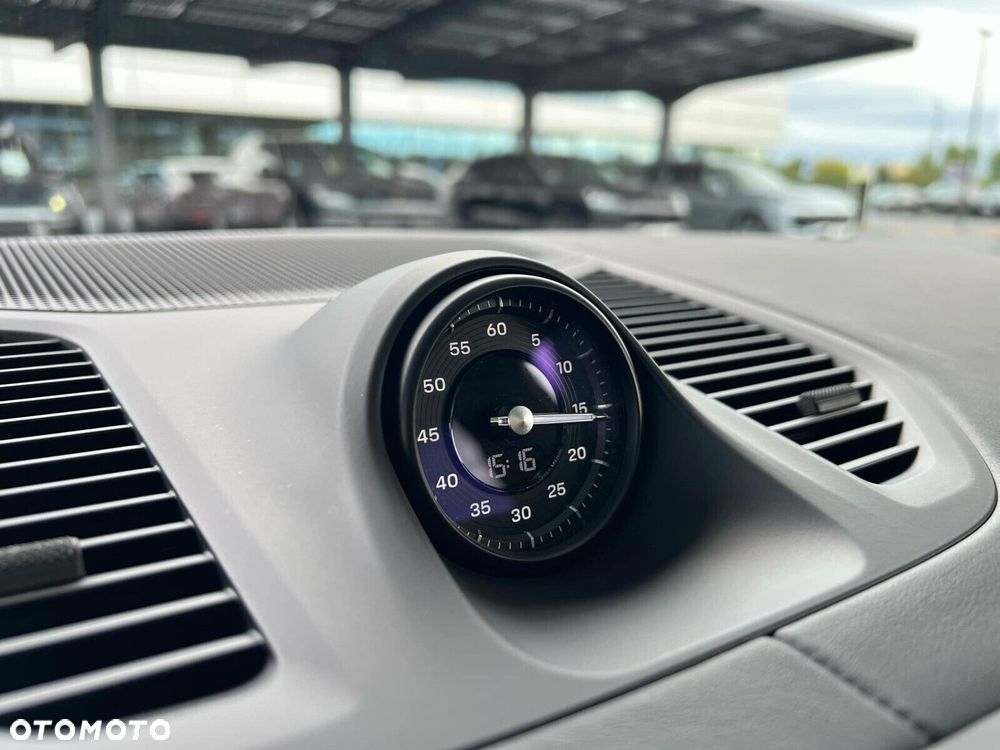 Porsche Cayenne Coupe Turbo E-Hybrid PHEV - 26