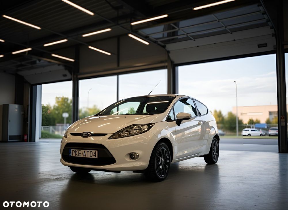 Ford Fiesta - 10