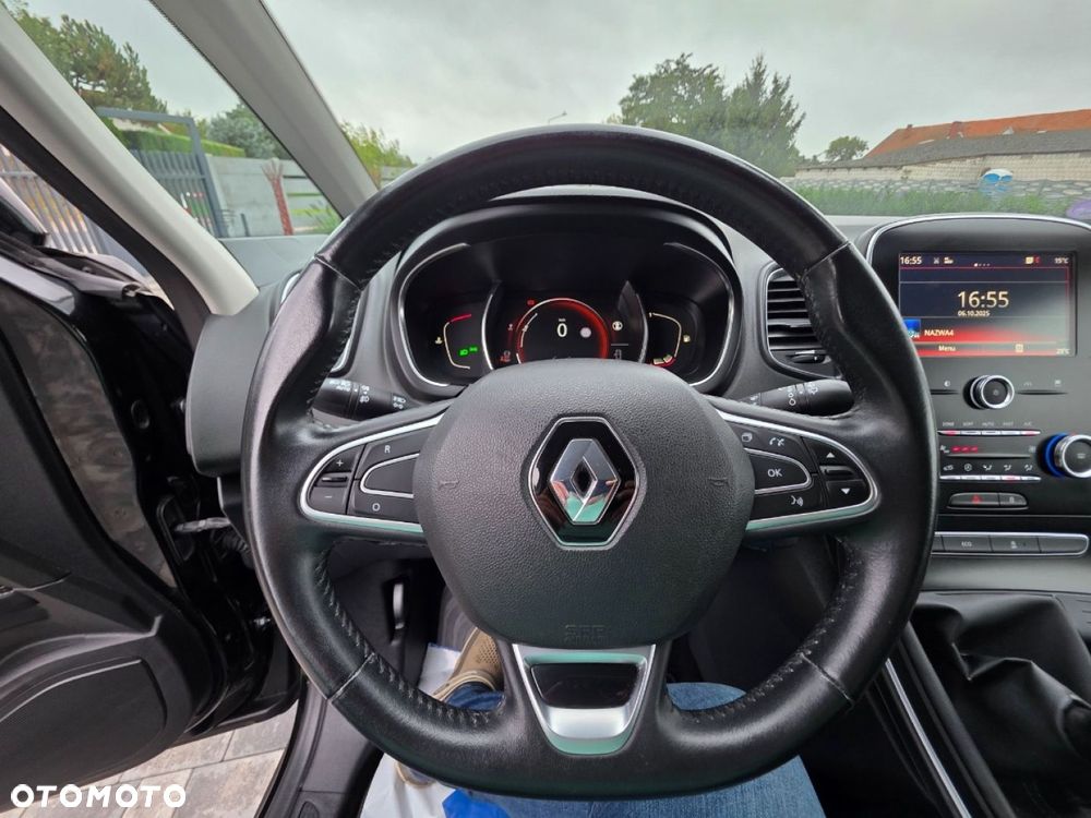 Renault Grand Scenic - 13