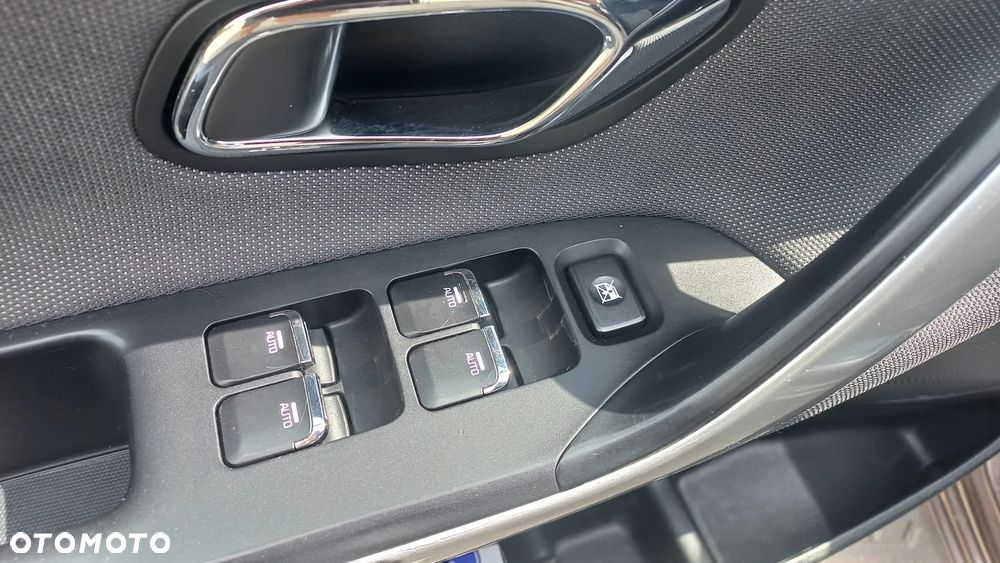 Kia Ceed Cee'd 1.6 CRDi L Business Line DCT - 11