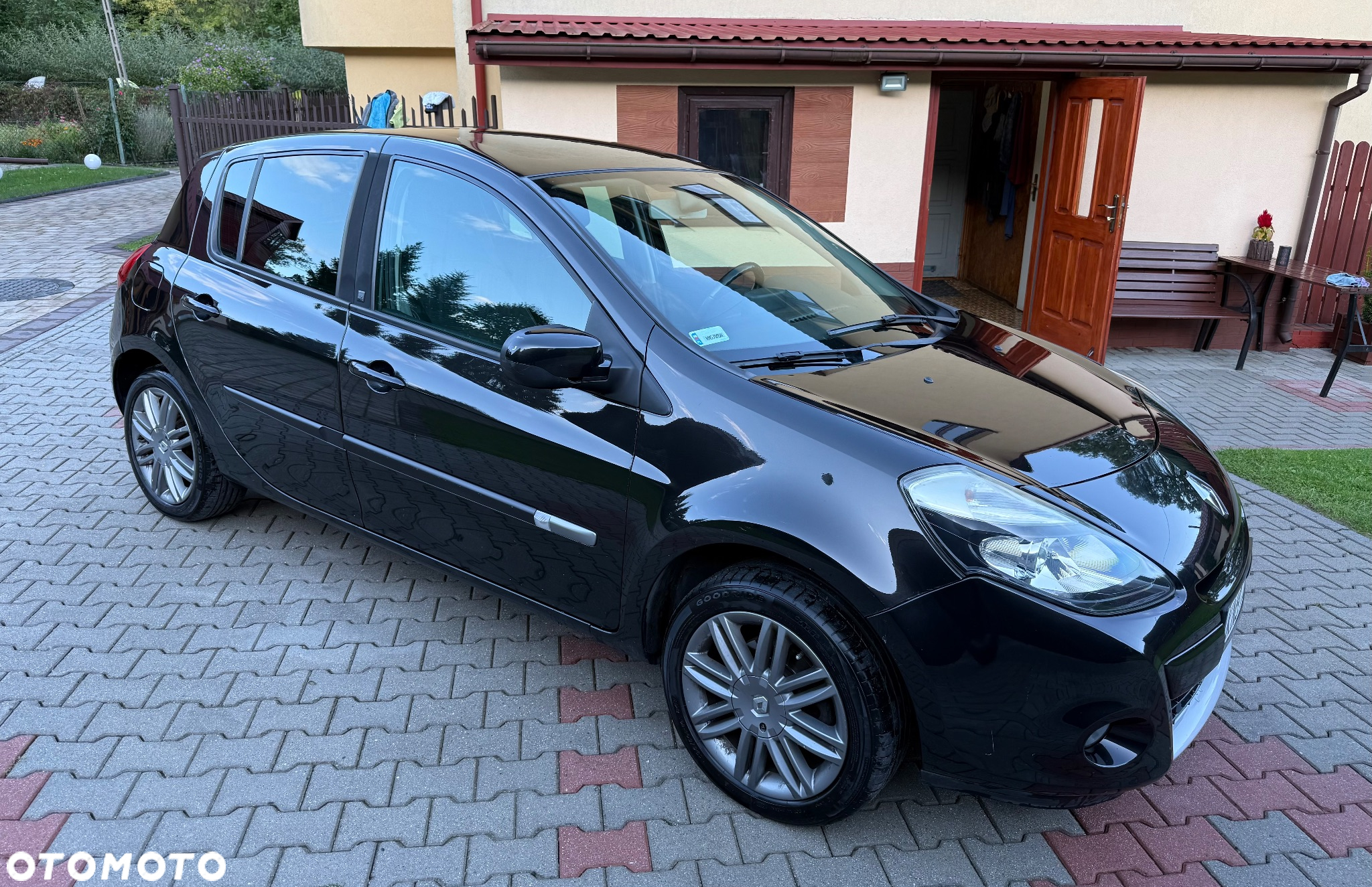 Renault Clio 1.2 16V Dwudziestka Euro5 - 7