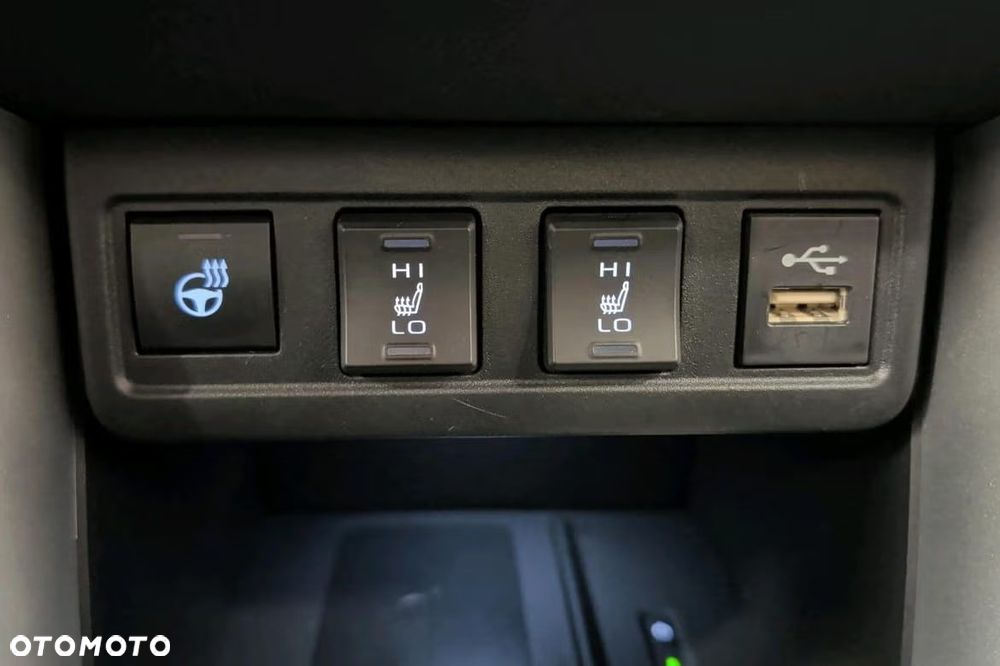 Toyota Corolla 2.0 Hybrid Comfort - 13