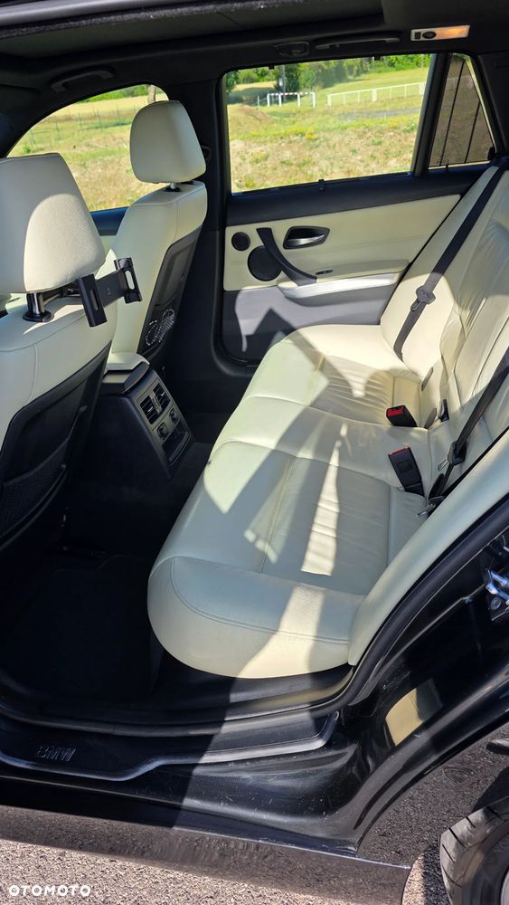 BMW Seria 3 - 11
