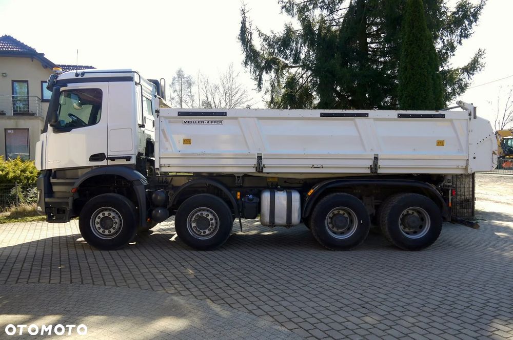 Mercedes-Benz AROCS - 6
