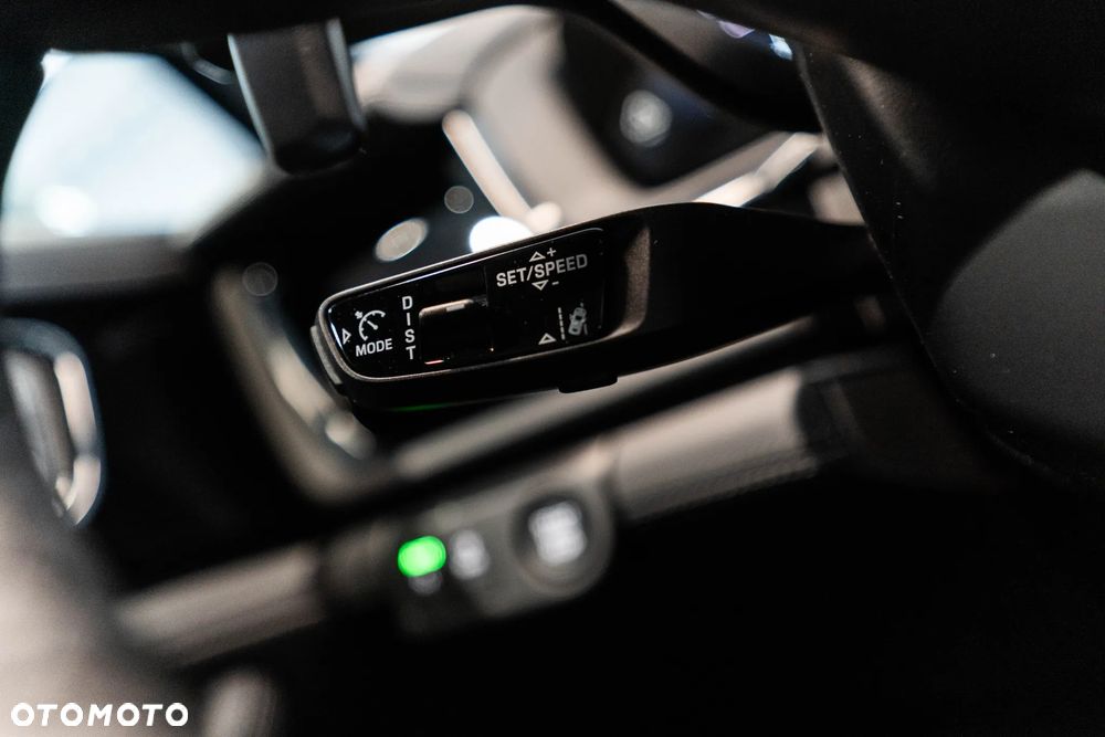 Porsche Panamera 4 E-Hybrid PHEV - 20