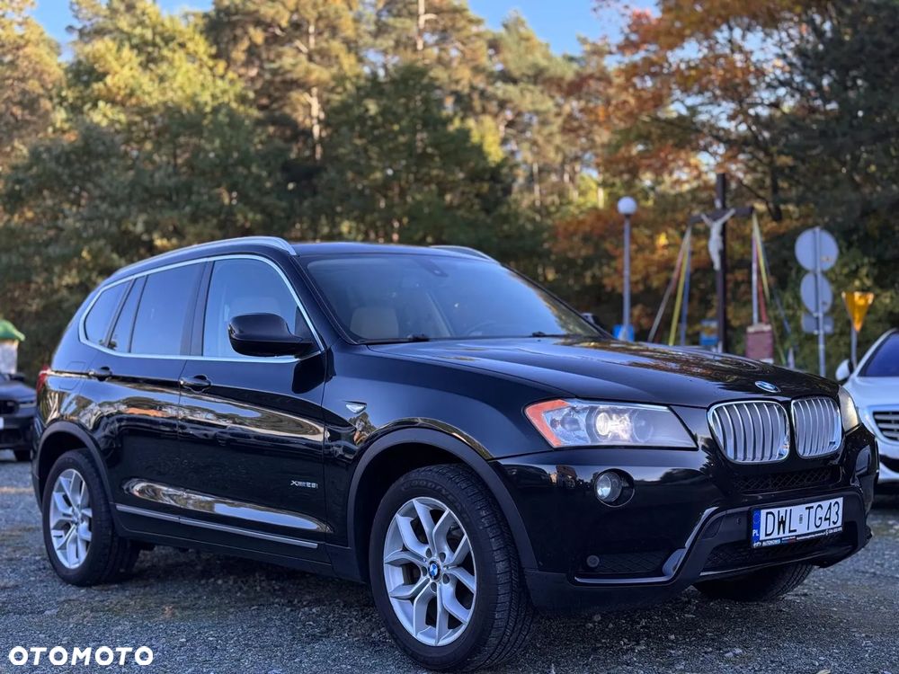 BMW X3 28i xDrive - 1