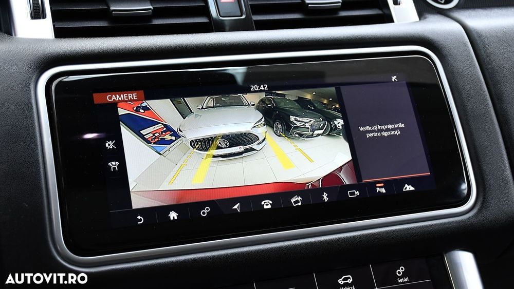 Land Rover Range Rover Sport 3.0 I6 D250 MHEV HSE Dynamic - 13