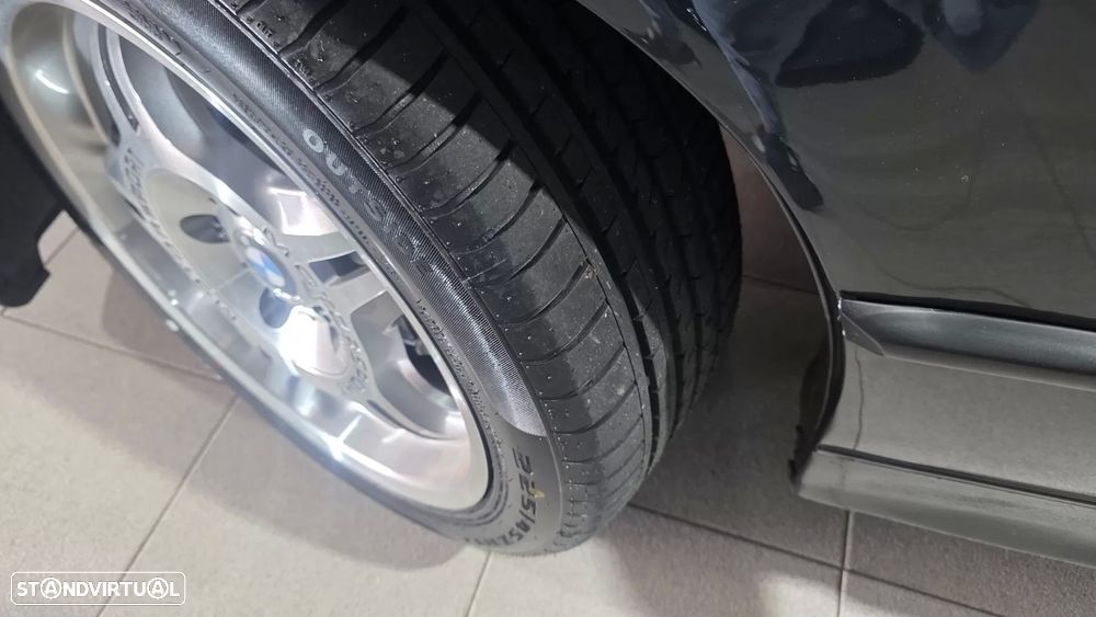 BMW 320 i Coupé M Sport - 20