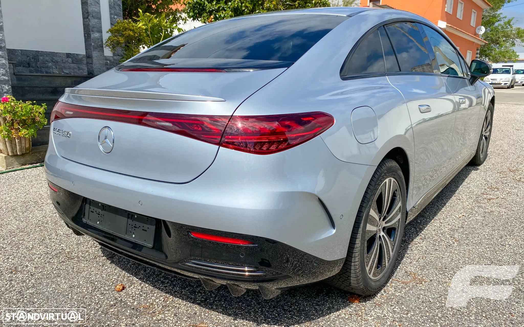 Mercedes-Benz EQE - 6