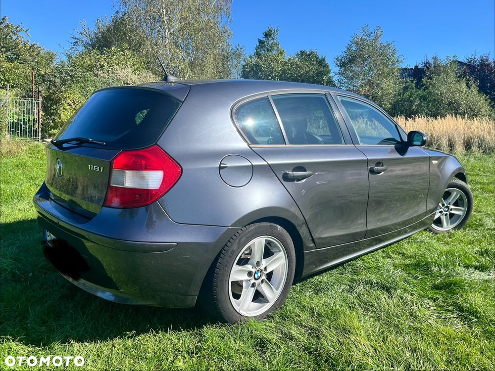 BMW Seria 1 - 11