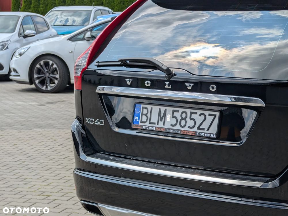 Volvo XC 60 D4 Momentum - 17