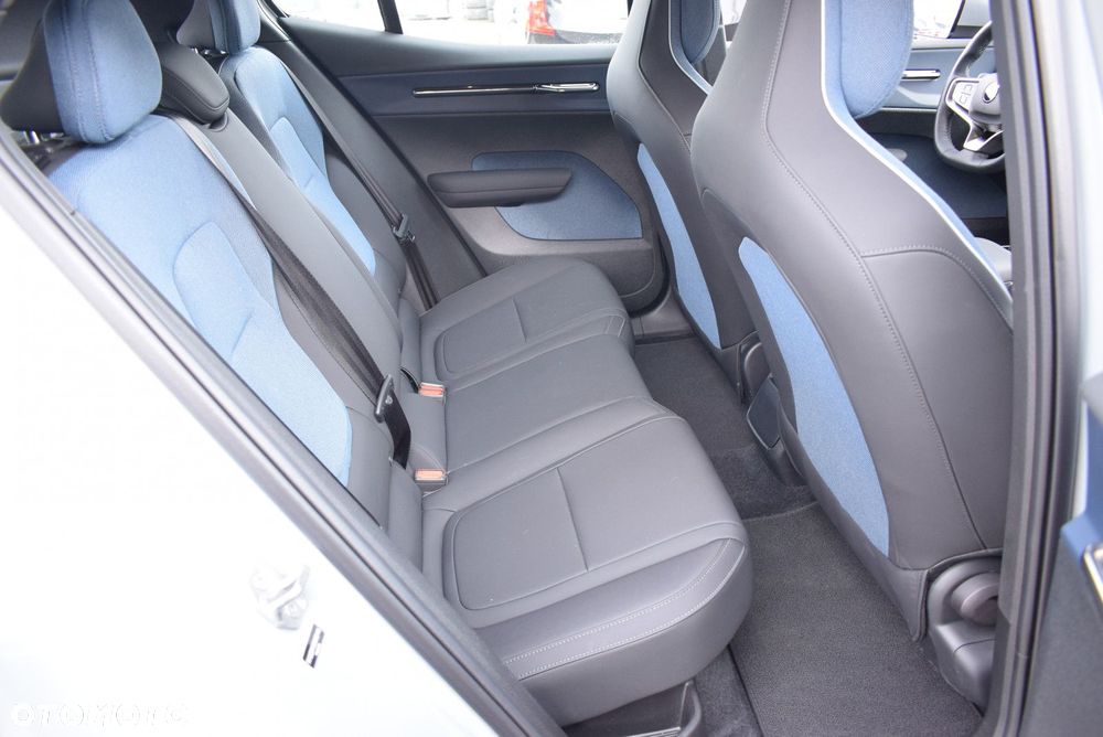 Volvo EX30 - 13