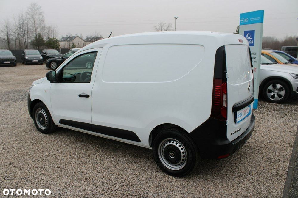 Renault Express - 9