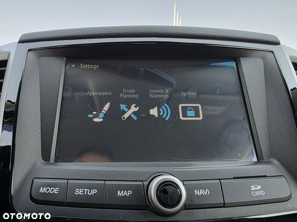 SsangYong/KGM Tivoli 1.6 D Crystal Base - 25