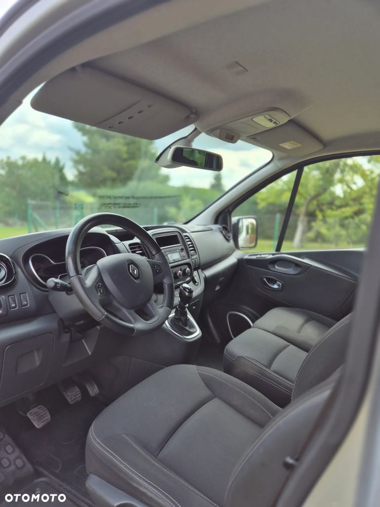 Renault Trafic Grand 2.0 dCi - 7