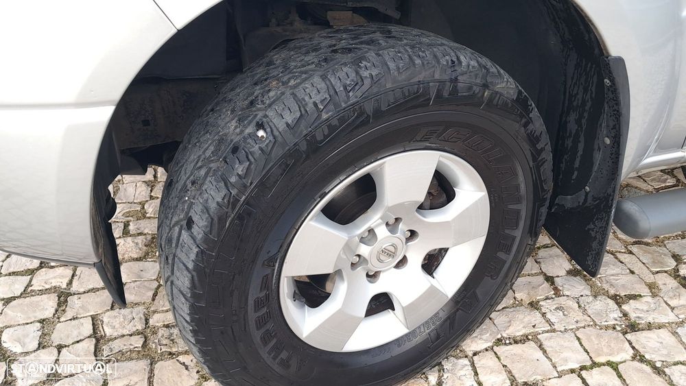 Nissan Navara 2.5 dCi CD LE Sport Edition - 32