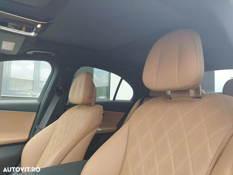Mercedes-Benz E - 13