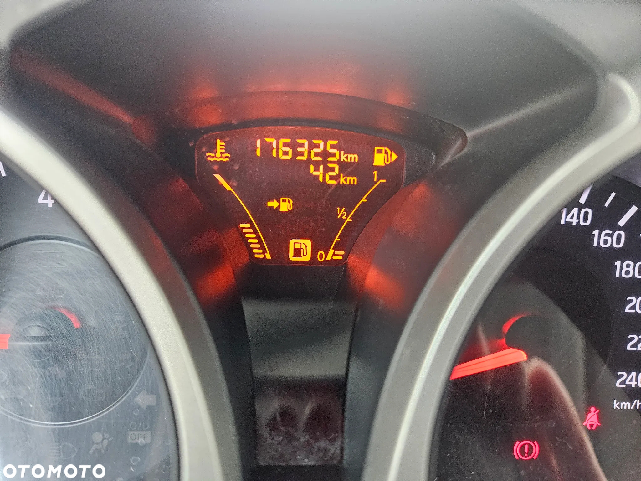 Nissan Juke 1.6 Tekna - 21