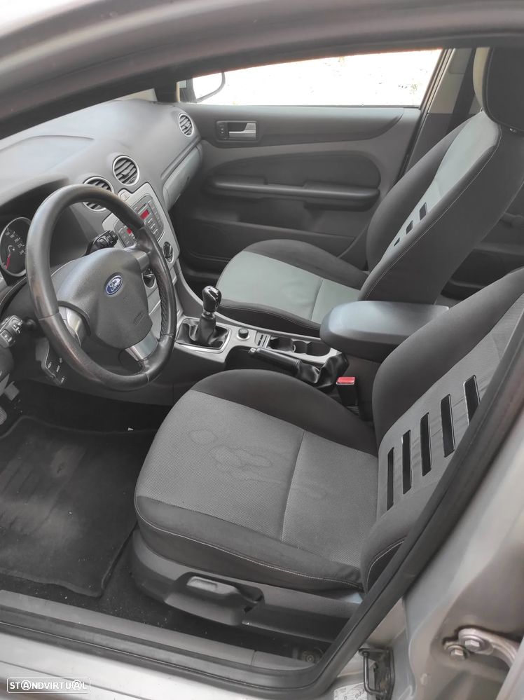 Ford Focus 1.6 TDCi Connection - 5