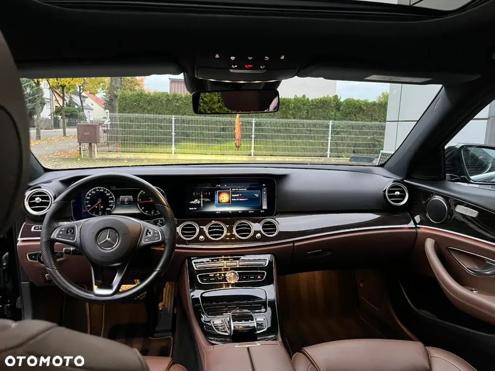 Mercedes-Benz Klasa E 220 d 9G-TRONIC - 7