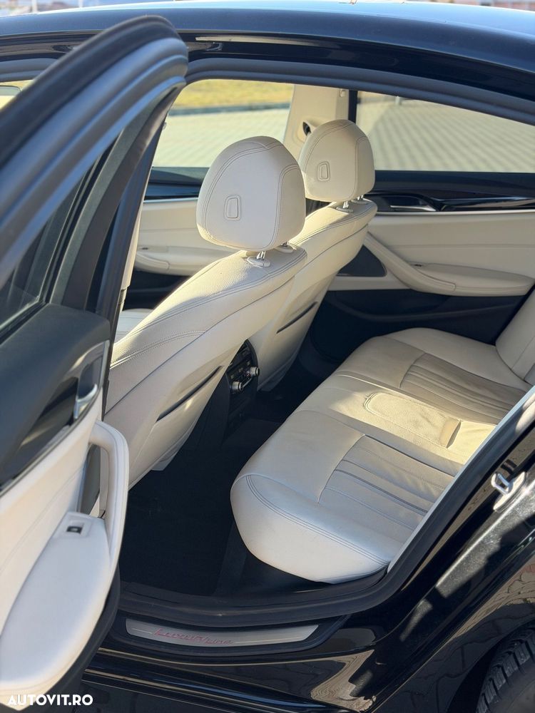 BMW Seria 5 530i xDrive AT - 20