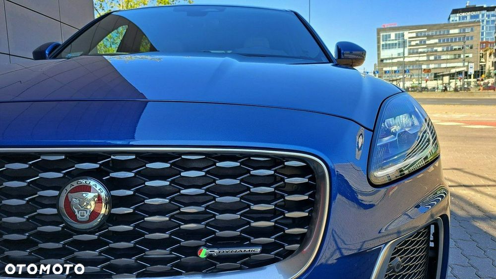 Jaguar E-Pace - 10