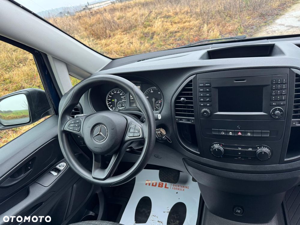 Mercedes-Benz VITO - 16