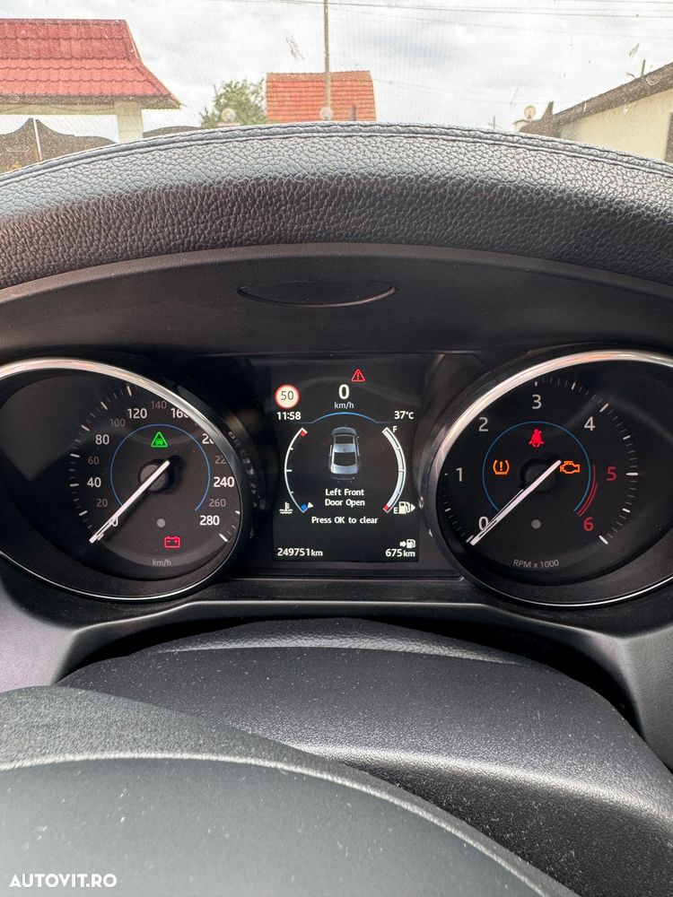 Jaguar XF 20d RWD Prestige - 8