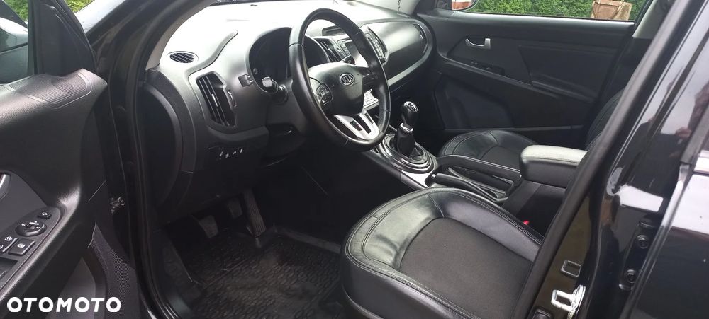 Kia Sportage 1.7 CRDI 2WD Spirit - 5