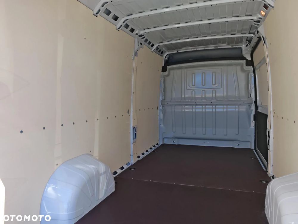 Toyota Proace Max - 13