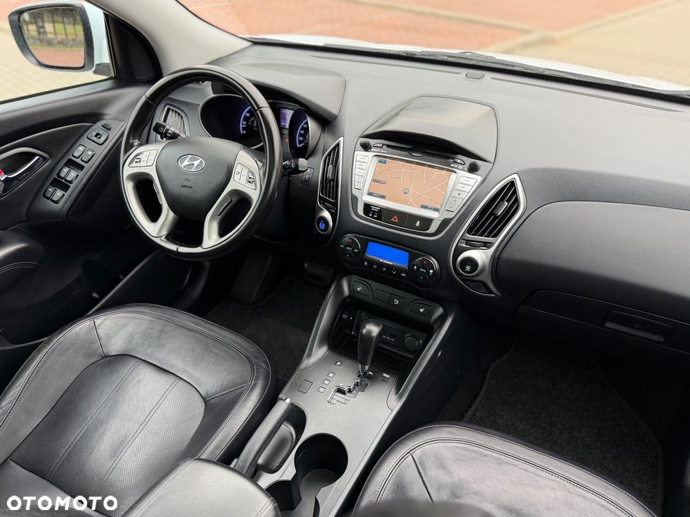 Hyundai ix35 2.0 4WD Automatik Premium - 11