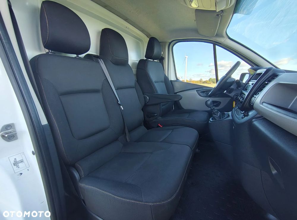 Renault TRAFIC - 9