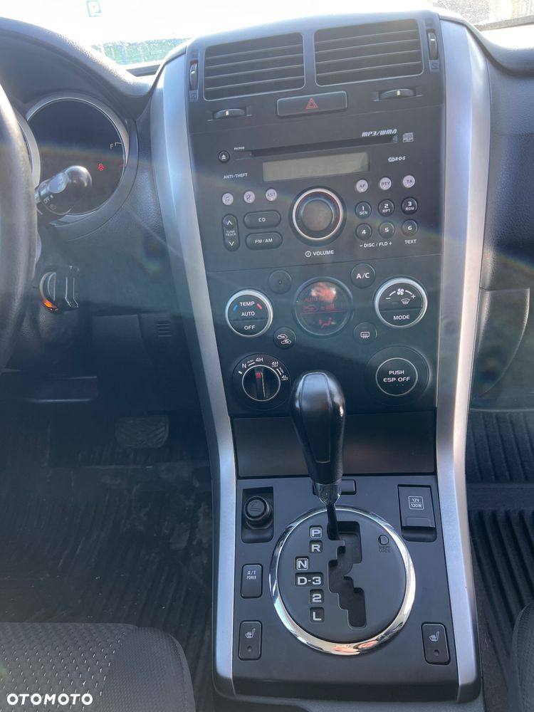 Suzuki Grand Vitara 2.4 Automatik Comfort Limited - 6