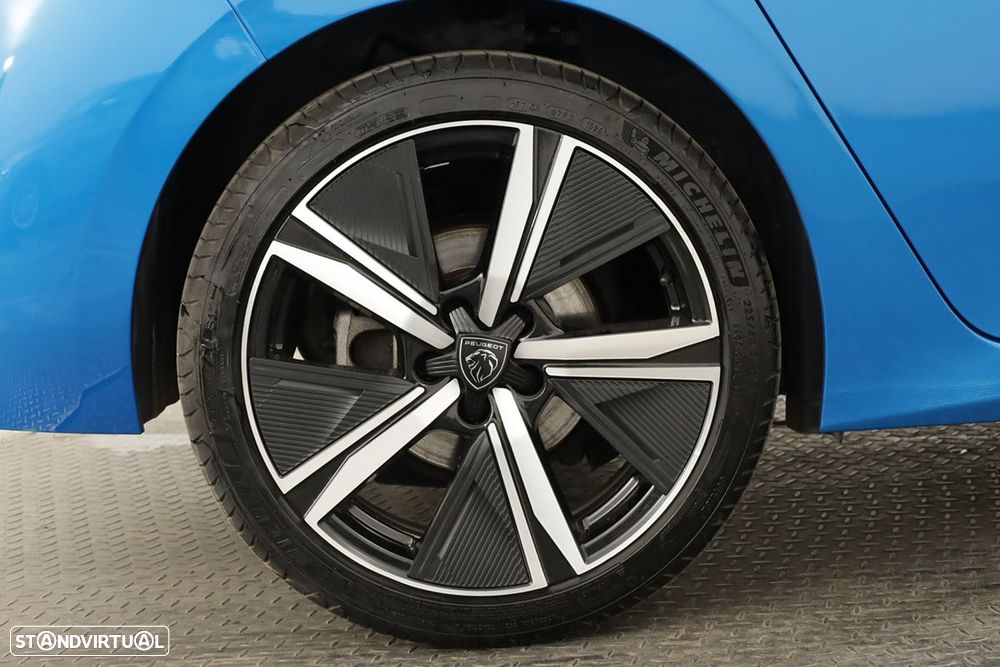 Peugeot 308 1.2 PureTech GT EAT8 - 5