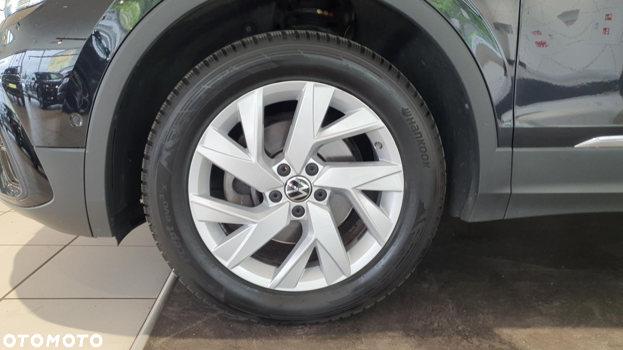 Volkswagen Tiguan Allspace 2.0 TDI 4Mot Elegance DSG - 18