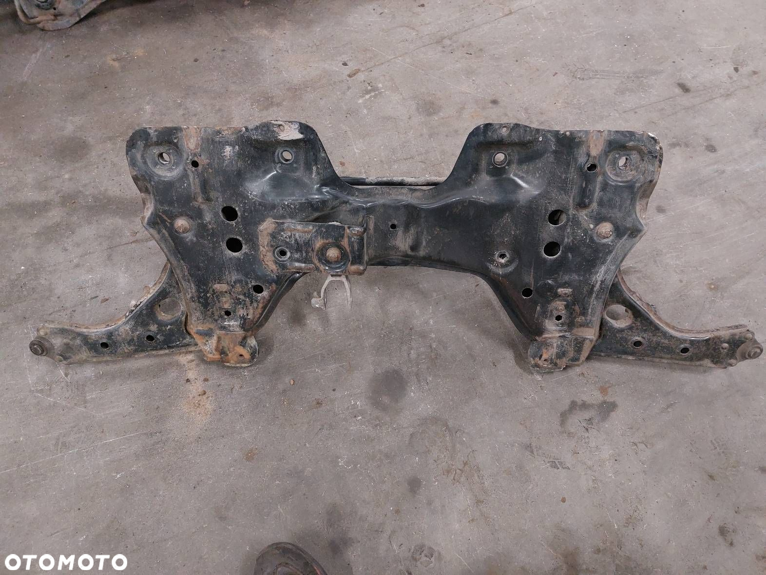 SANKI WÓZEK KOŁYSKA SILNIKA FIAT GRANDE PUNTO I 1.4 8V 557029410 - 5